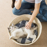 Cosy Cat Straw Bed